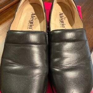 Women’s Algeria Keli Clogs